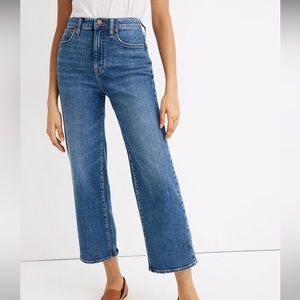 Madewell Curvy Slim Wide-Leg Cropped Jean
